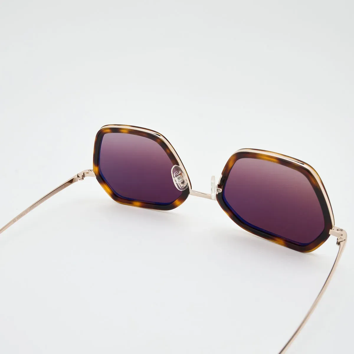 Lunettes Agatha hexagonales oversize — Charisme élégant