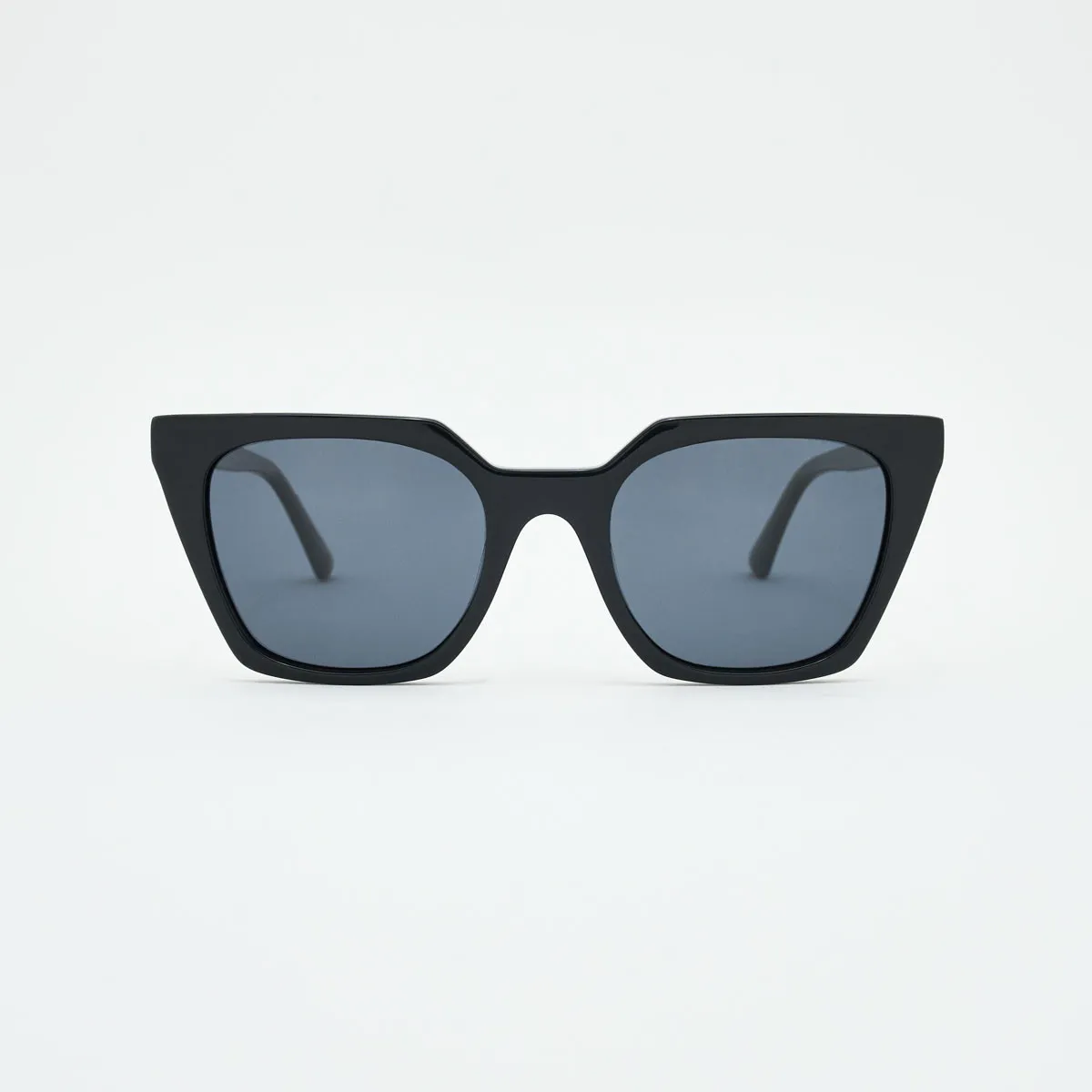 Manhattan Women’s Sunglasses – Retro 60s Butterfly