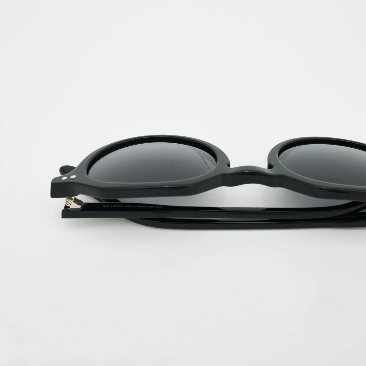 Melbourne Urban Sunglasses – Modern Street-Art Style
