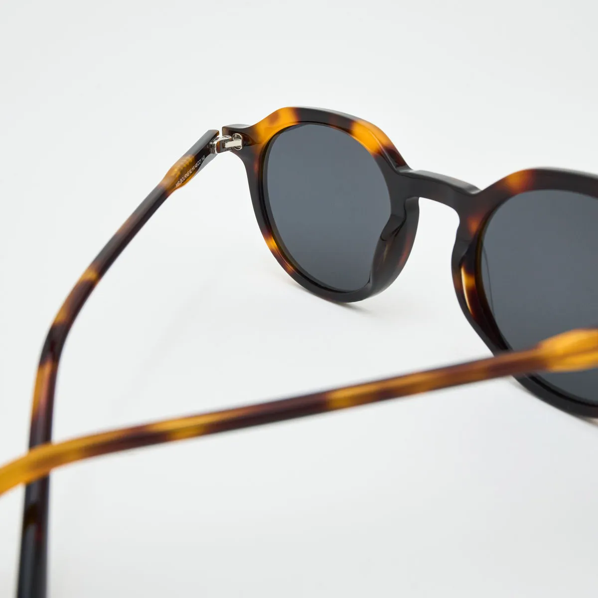 Melbourne Urban Sunglasses – Modern Street-Art Style