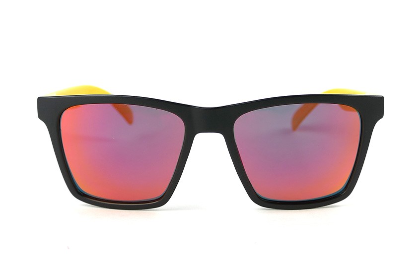 Miami Miami Noir - Verres Red Fire - Jaune mat 35,00 €