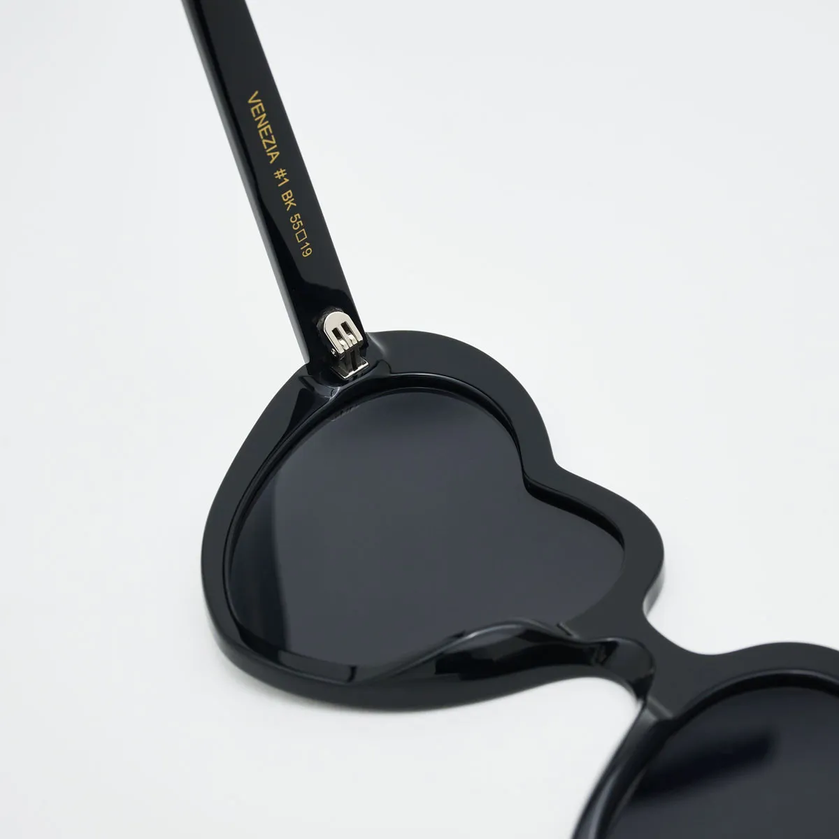 Lunettes Venezia - Monture cœur originale tendance 2025