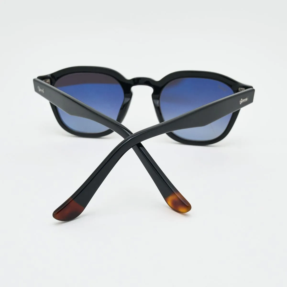 James Square Men — Rock Chic Casual