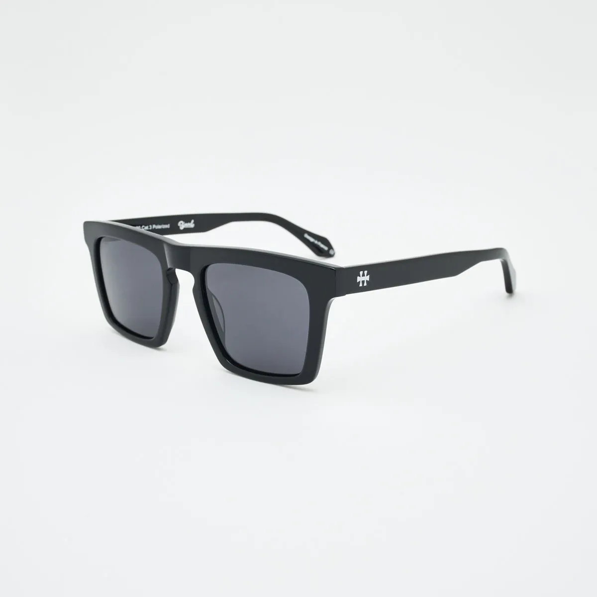Hellshade – Black Sunglasses Hellfest Edition | Binocle