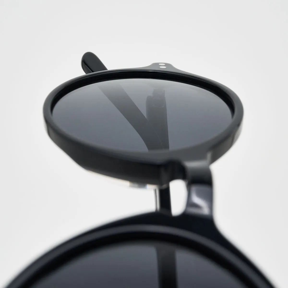 Sydney Round Retro Sunglasses – Australian Lifestyle