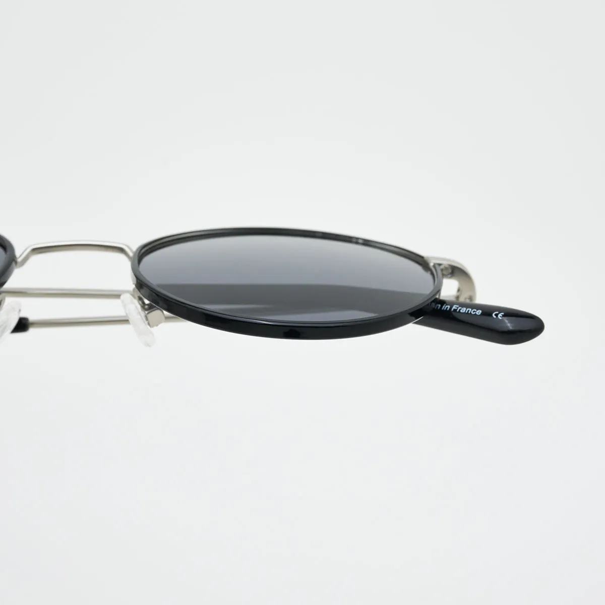 Toronto Round Metal Sunglasses – Modern Sophistication