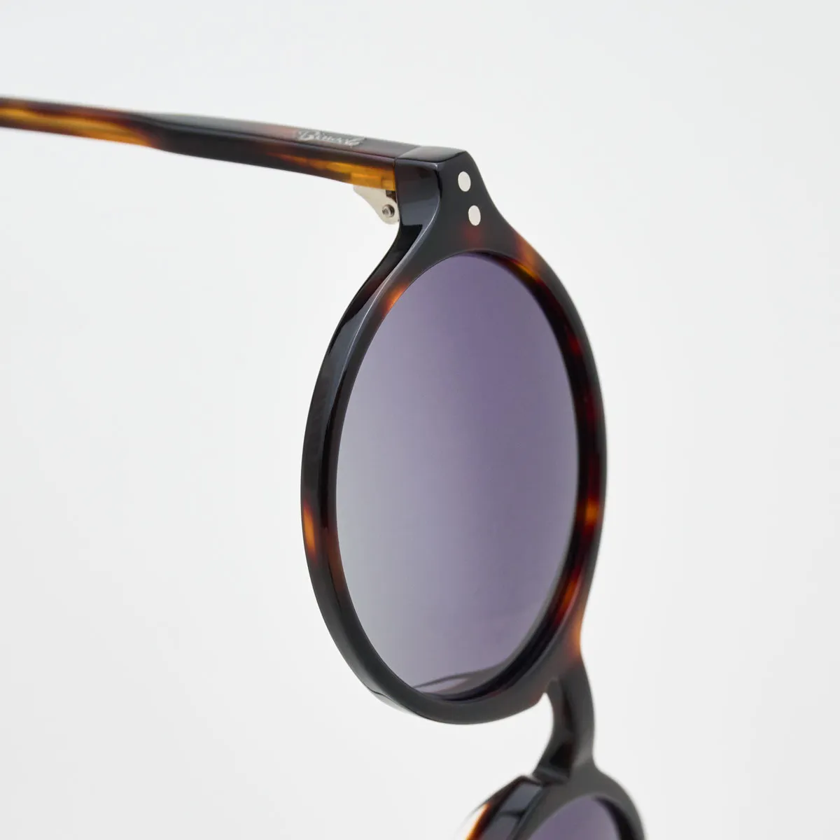 Sydney Round Retro Sunglasses – Australian Lifestyle