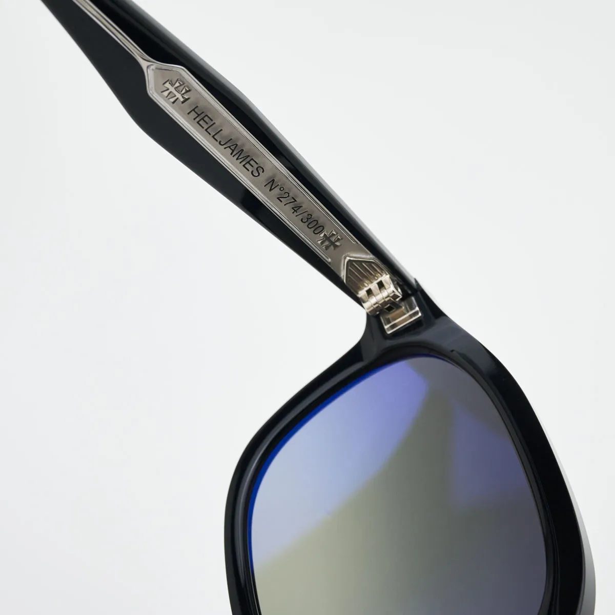 Helljames - Shinny Black - Gr