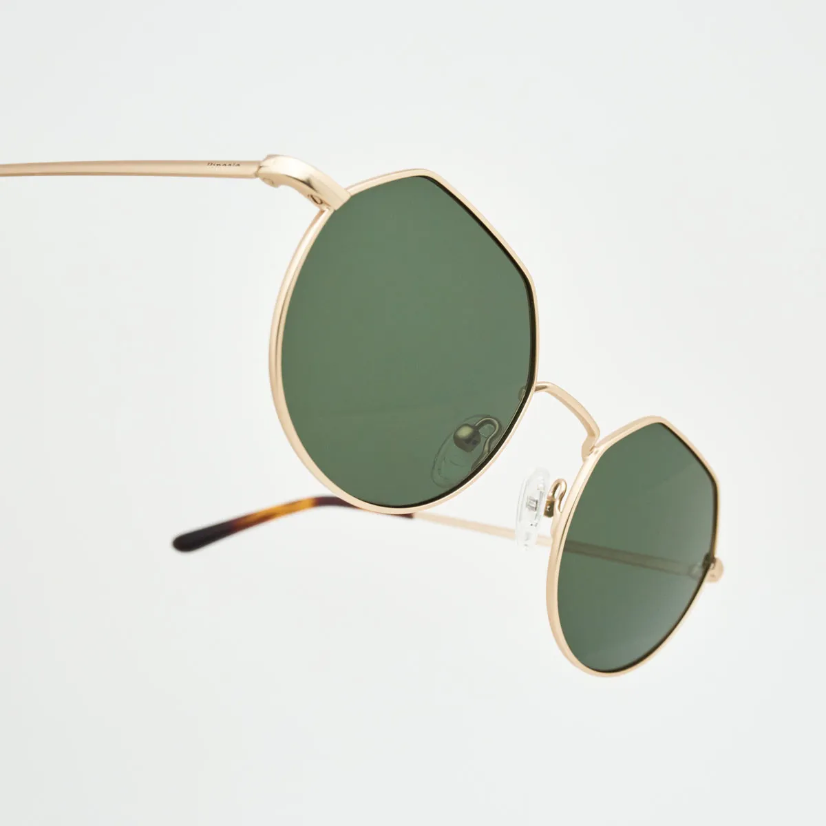 London Pantos Sunglasses – Iconic London Style