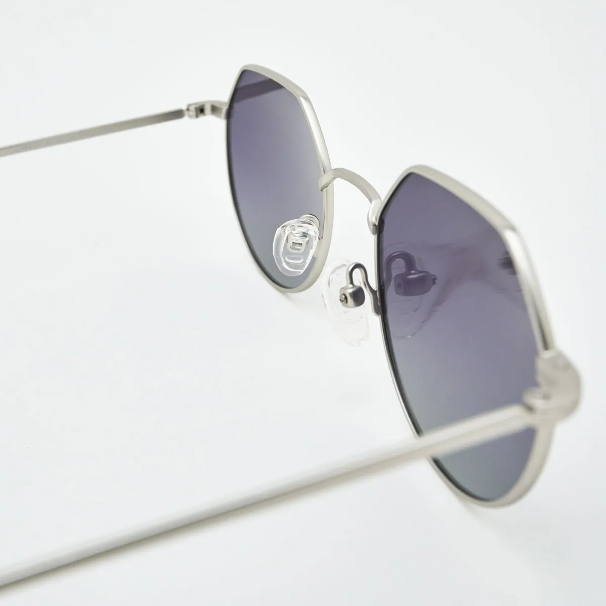 London Pantos Sunglasses – Iconic London Style