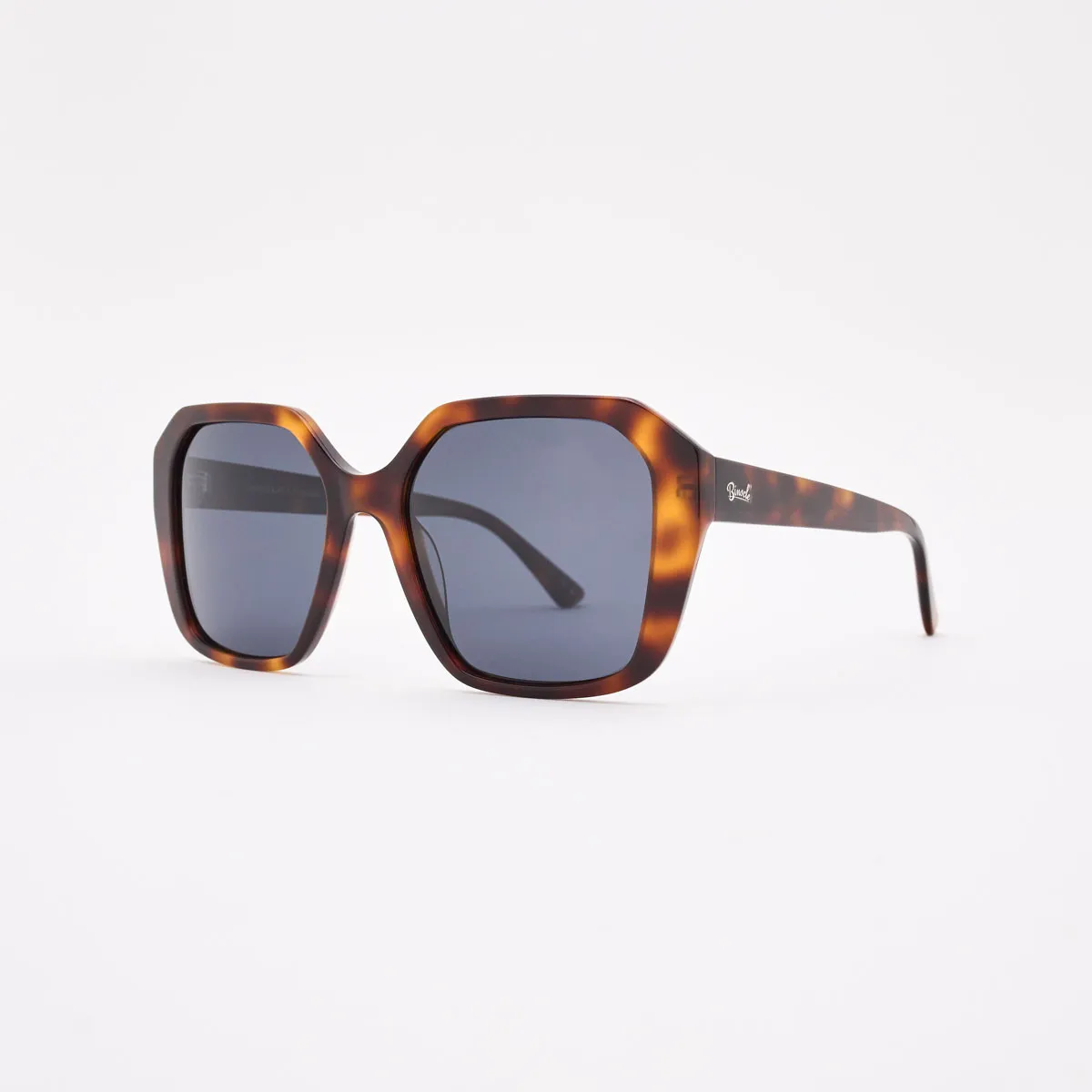 Sevilla Oversized Sunglasses – Trendy Square Summer 2025
