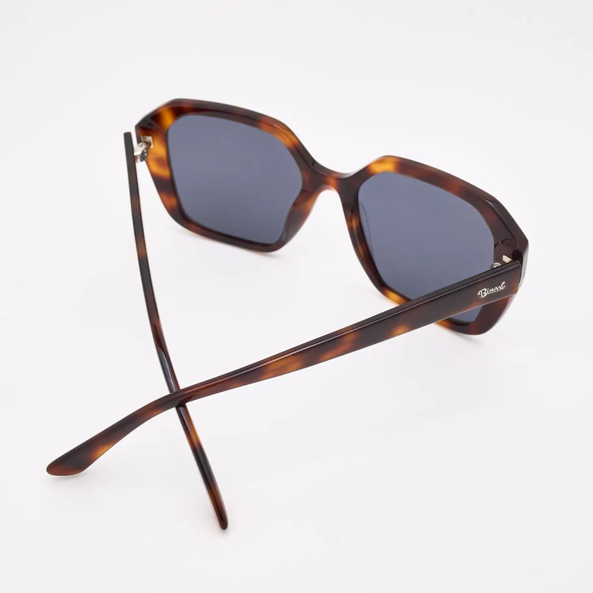 Sevilla Oversized Sunglasses – Trendy Square Summer 2025