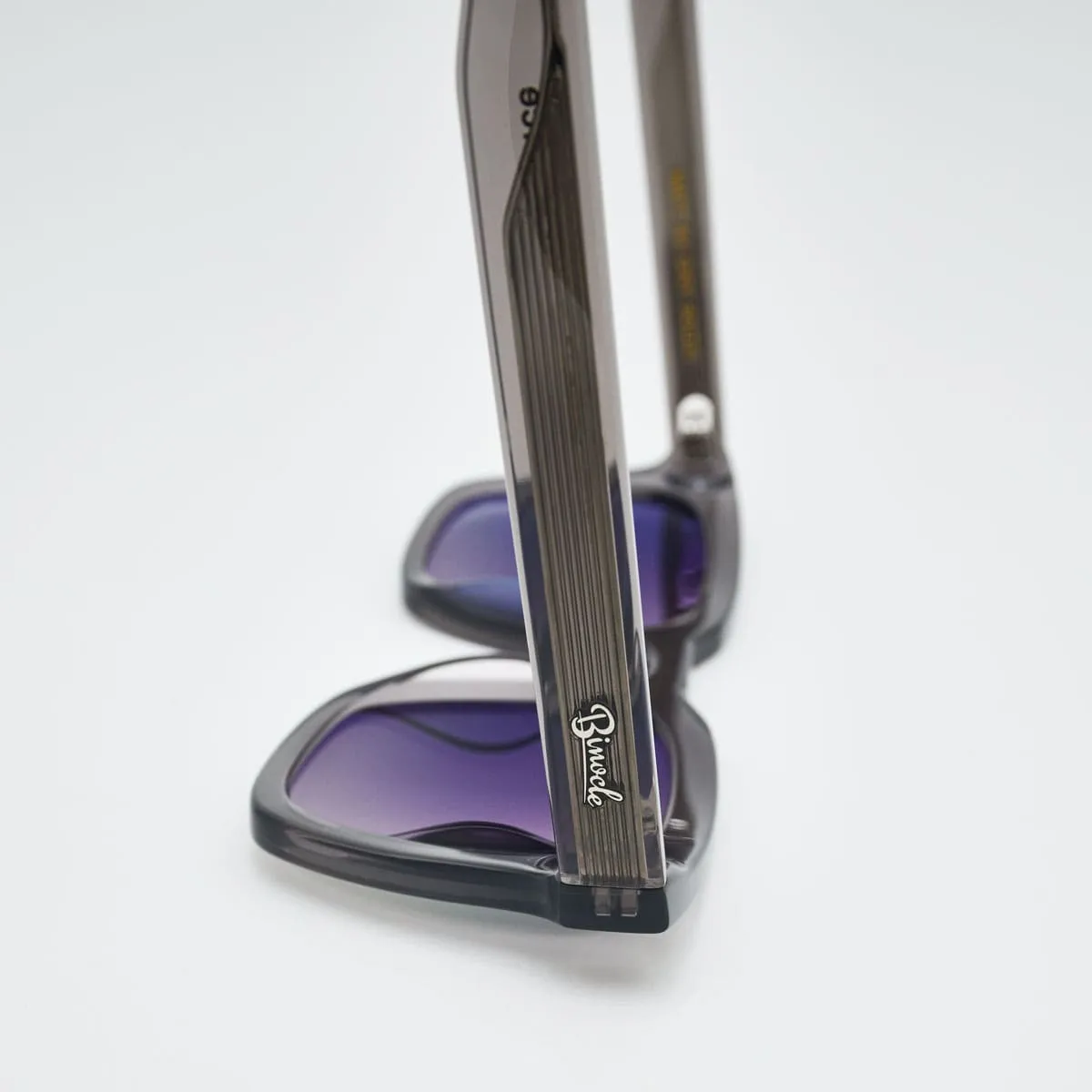 Matt Men Premium — Structured Elegance