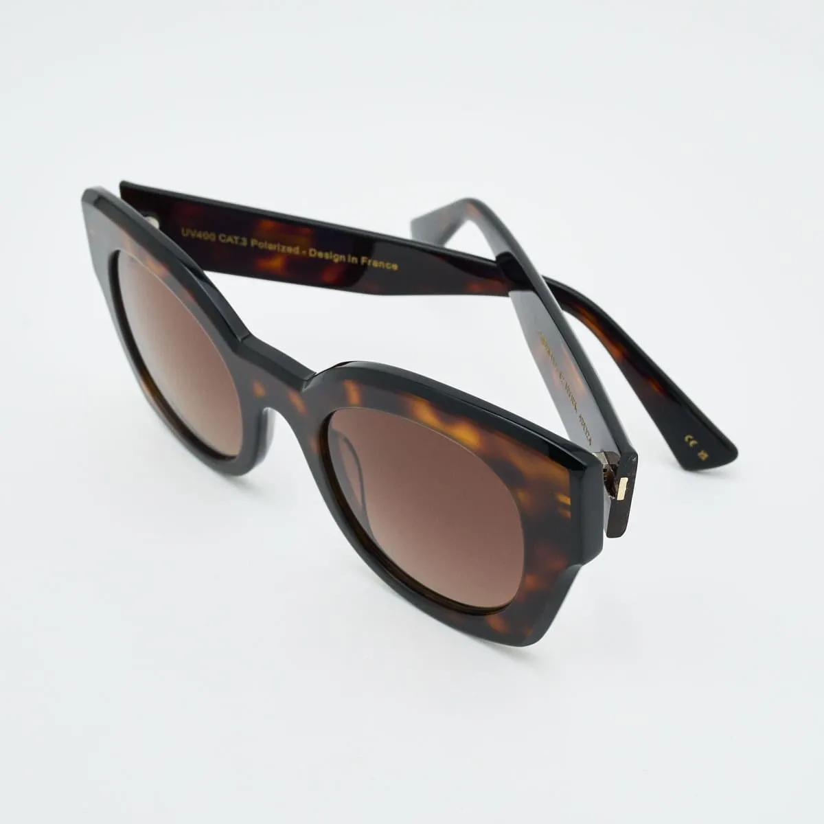 Gabriella Faceted Women — Elegant Creativity