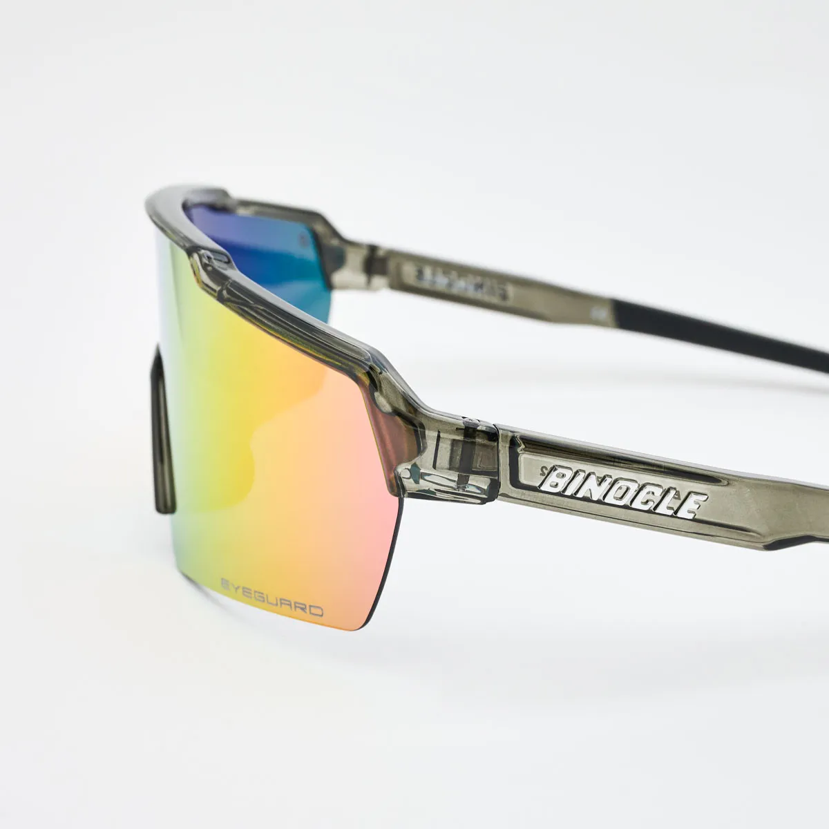 Sprint Pink polarized sports sunglasses – enhance contrast and sharpen your view of the terrain