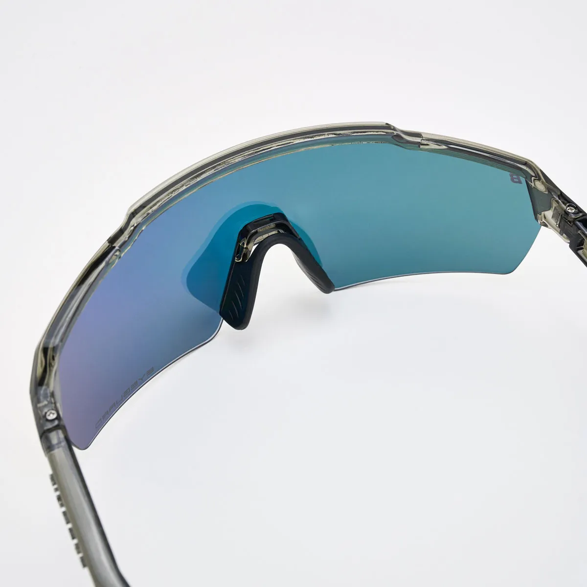 Sprint Pink polarized sports sunglasses – enhance contrast and sharpen your view of the terrain