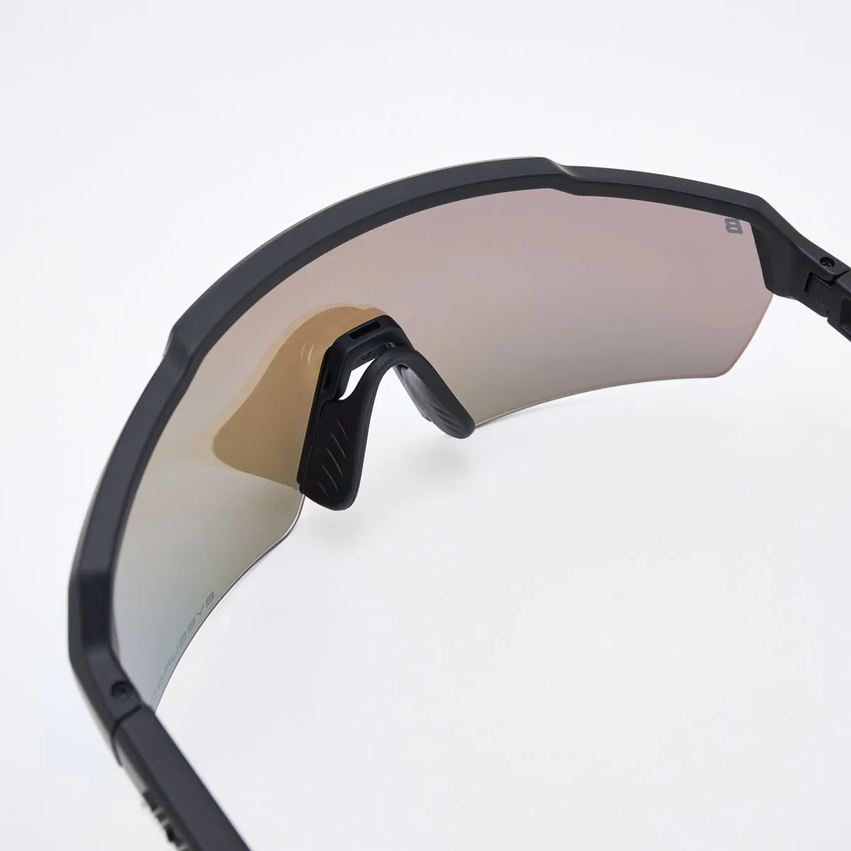 Sprint Ice Blue polarized sports sunglasses – refresh your vision and gain crystal-clear clarity