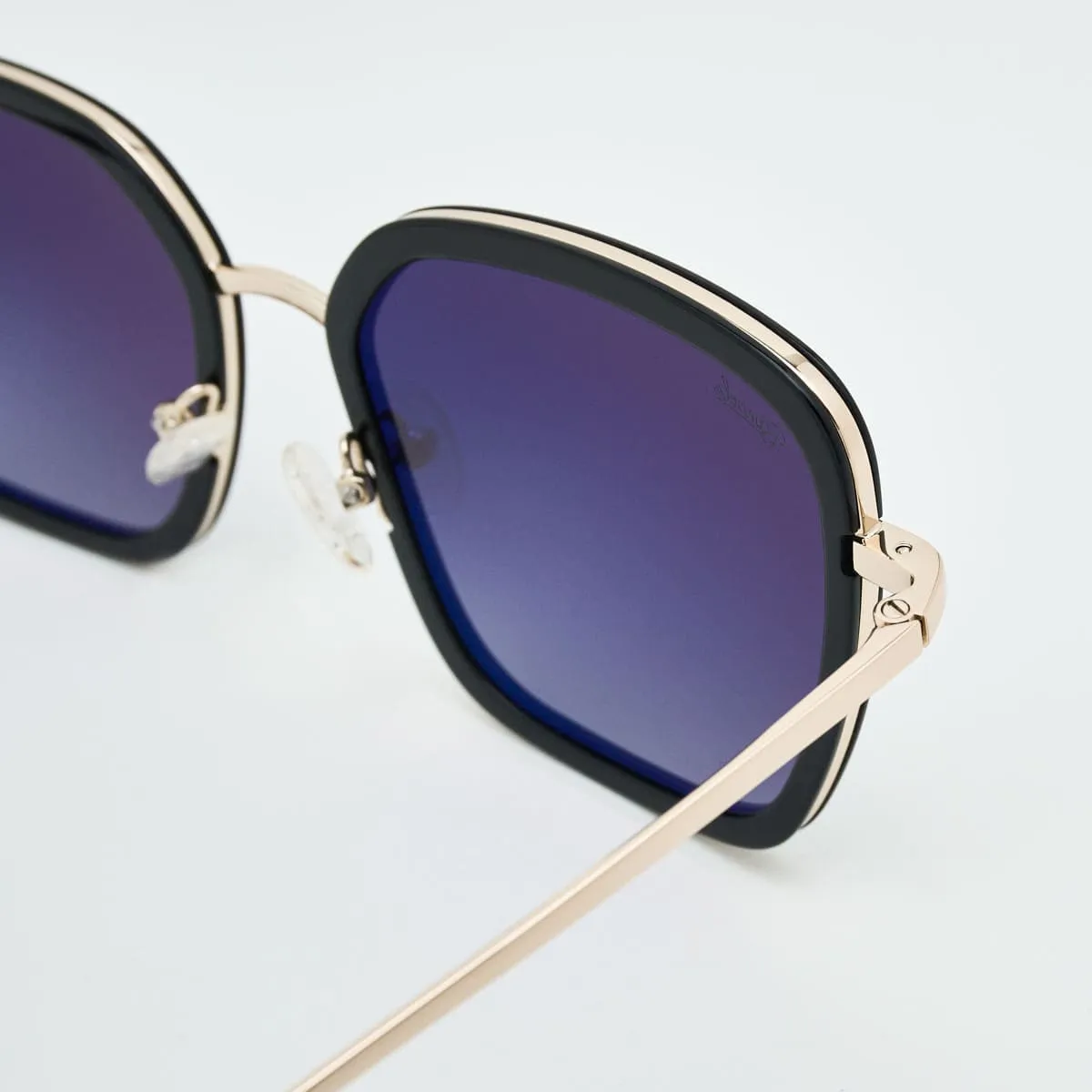 Paloma Square Glamour — Elegant Refinement