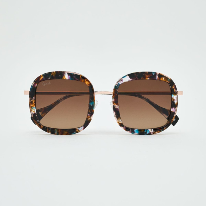 Selena Hybrid — Bold Original Design