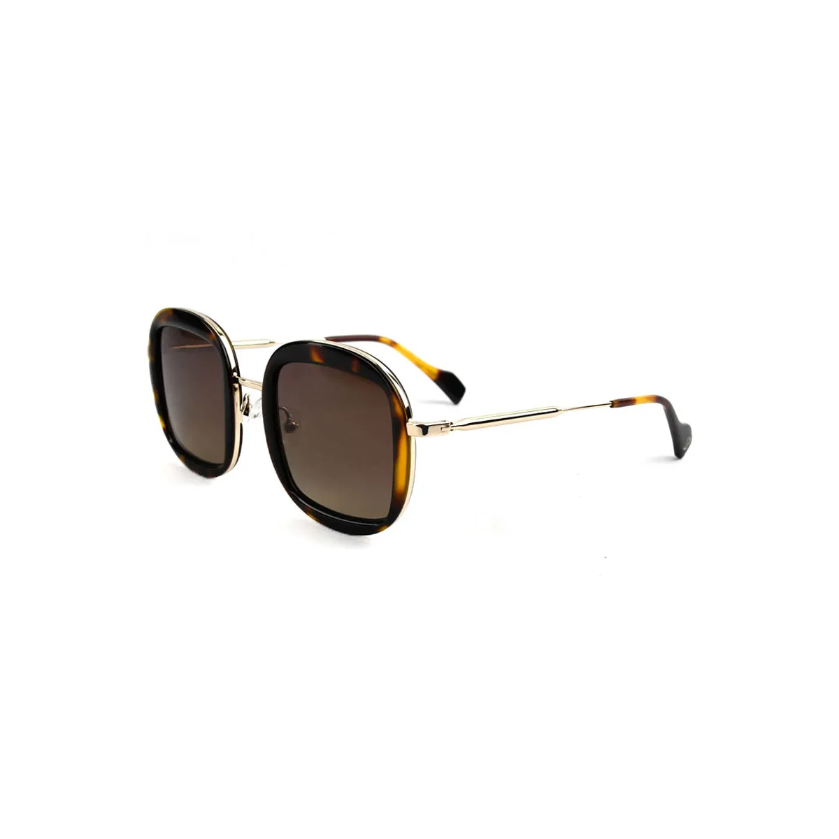 Selena Outlet – Bold Glasses at Affordable Prices