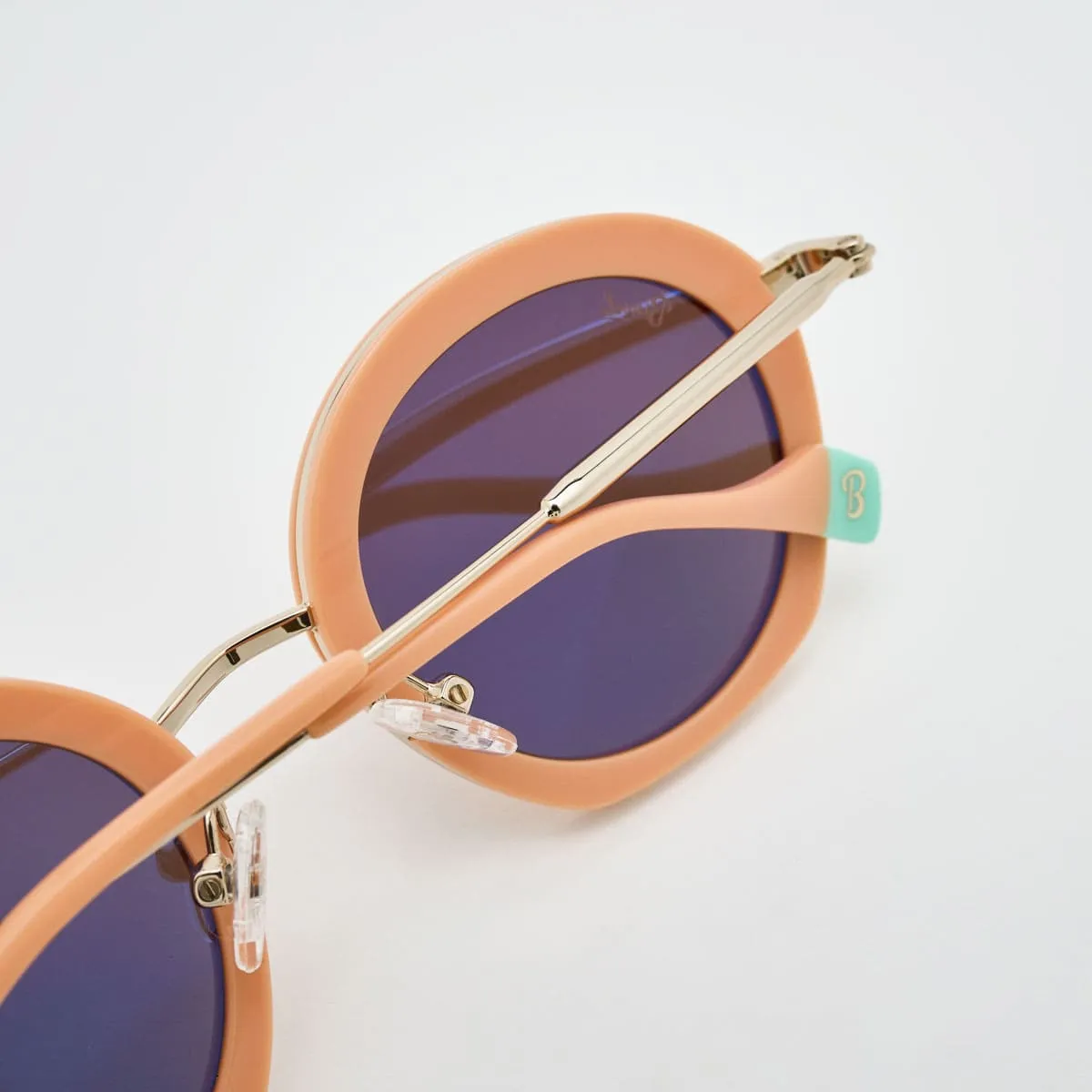 Lunettes Olivia ovales petit visage — Moderne raffinée