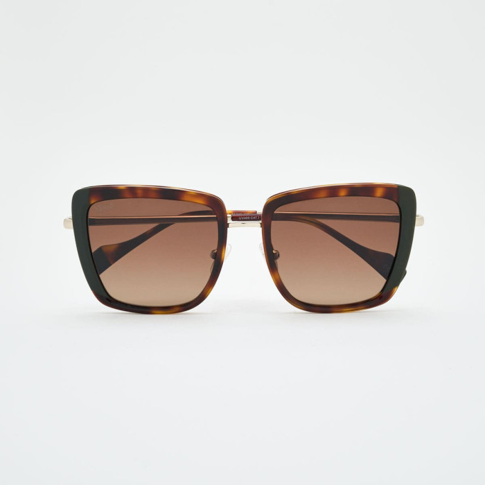 Carla Square Seventies — Timeless Glamour