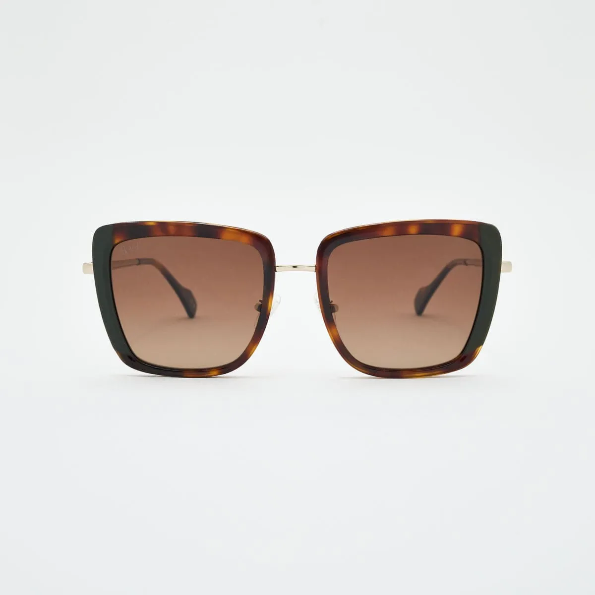 Carla Square Seventies — Timeless Glamour