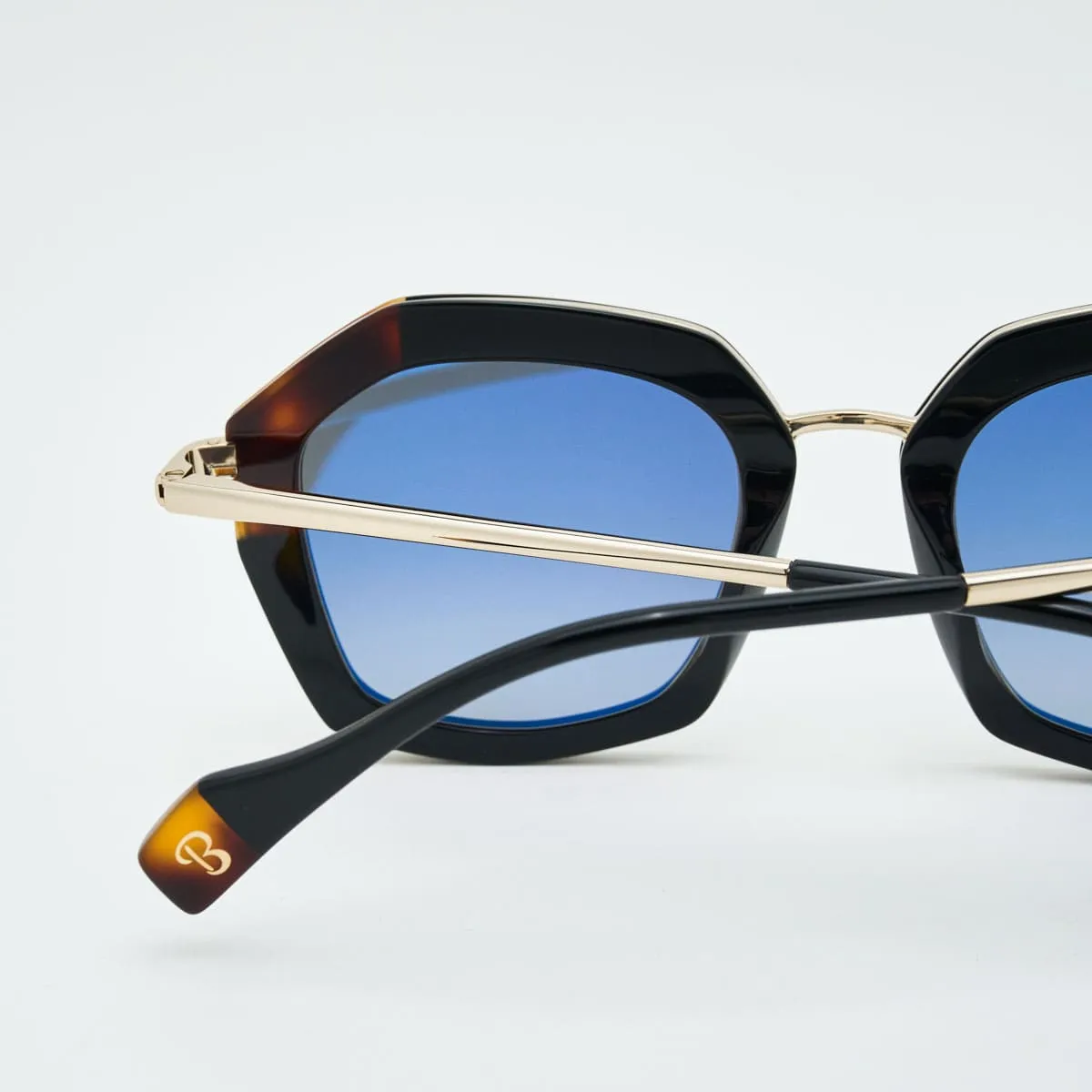 Rosalia Geometric — Faceted Modern Chic