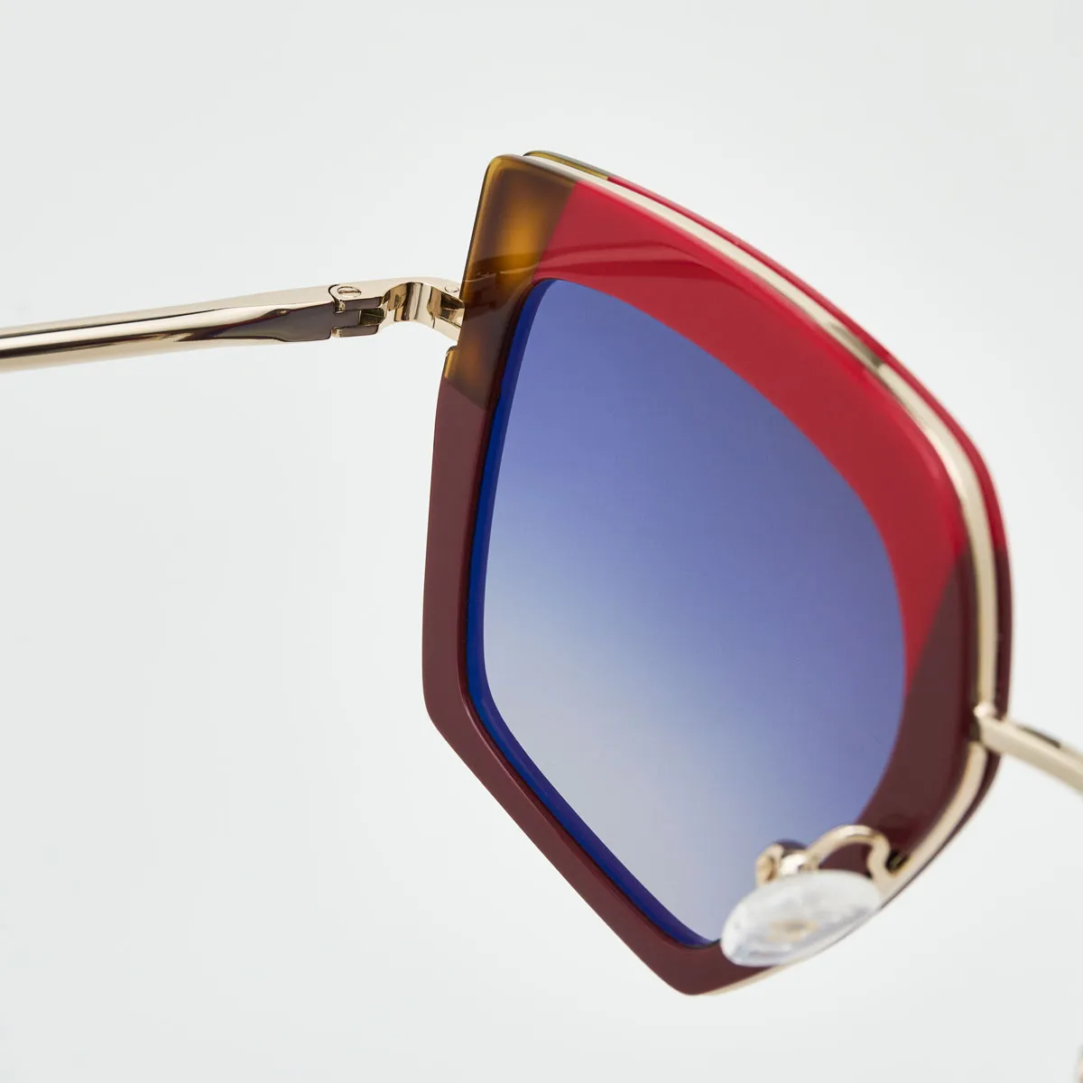 Lunettes Veronika carrées — Modernité élégante libre