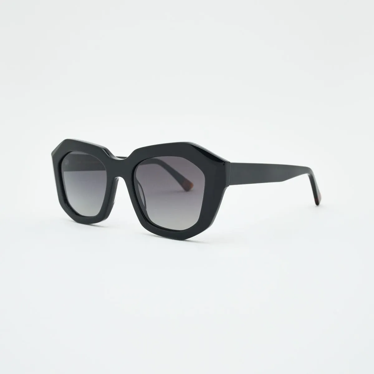 Valentina Faceted Italian — Bold Glamour