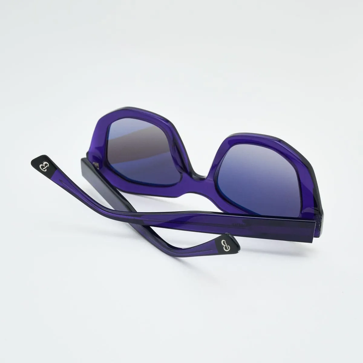 Valentina Faceted Italian — Bold Glamour