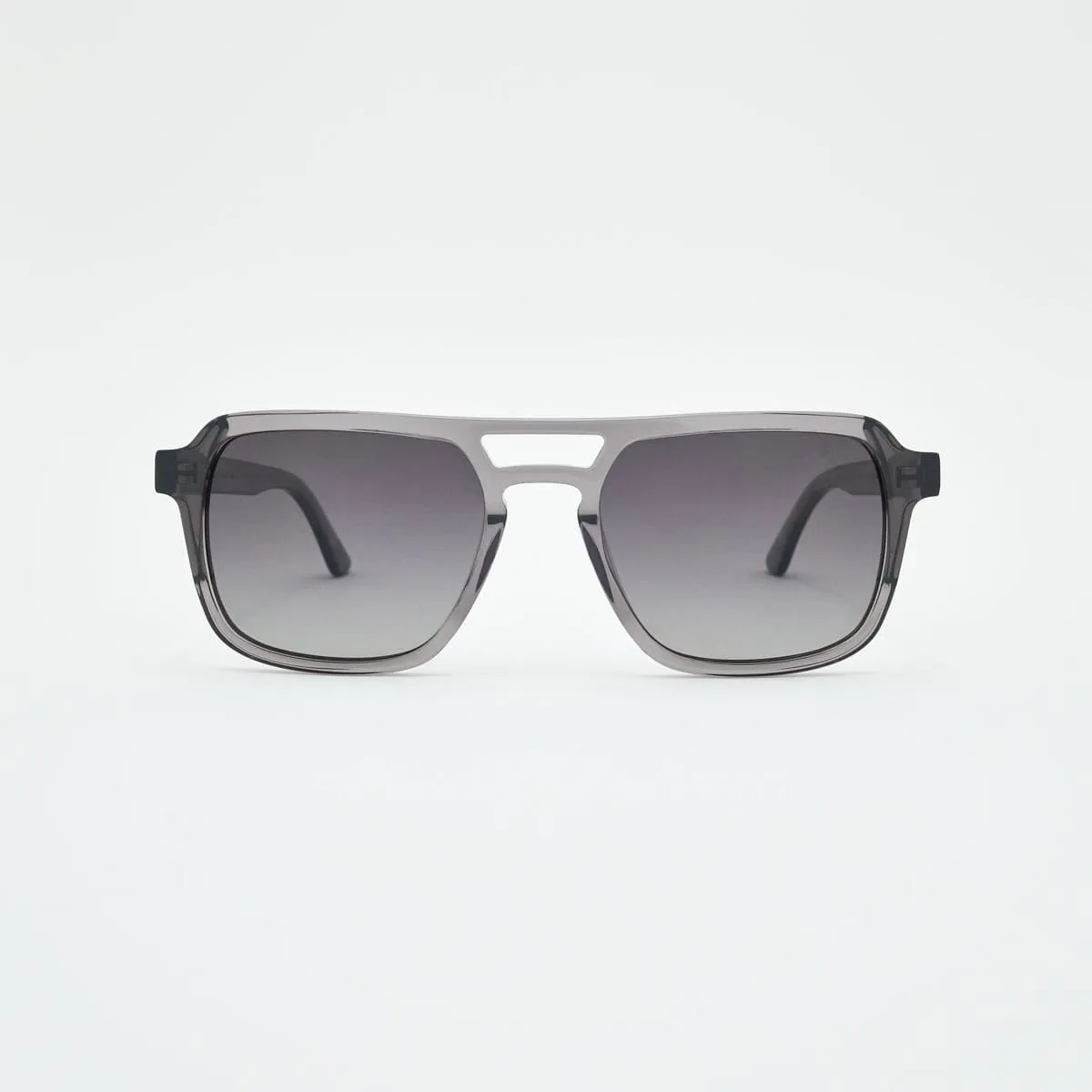 Chandler Pilot Men — Charismatic Class
