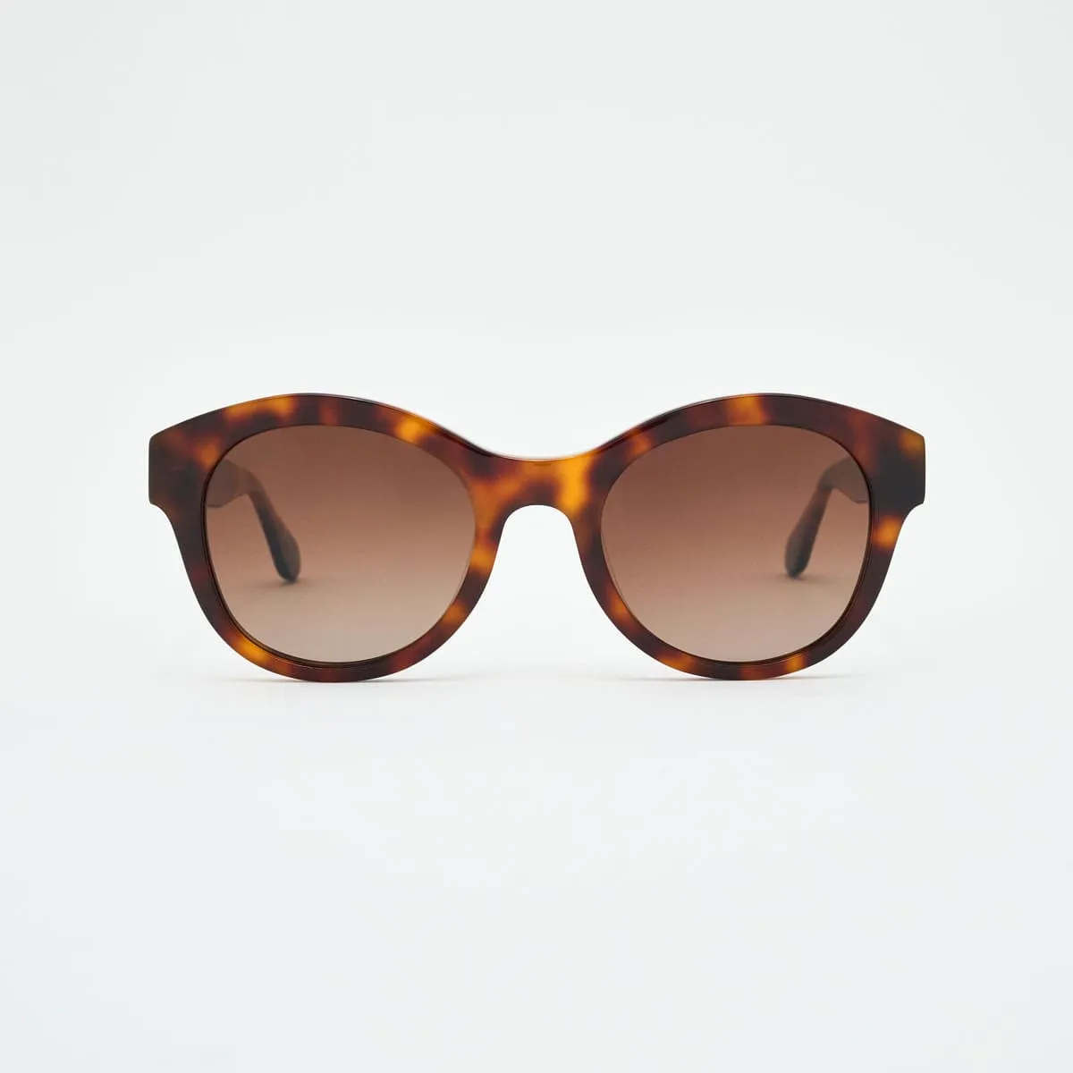 Sophia Butterfly — Refined Casual Elegance