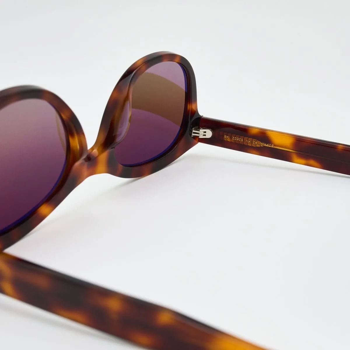Sophia Butterfly — Refined Casual Elegance