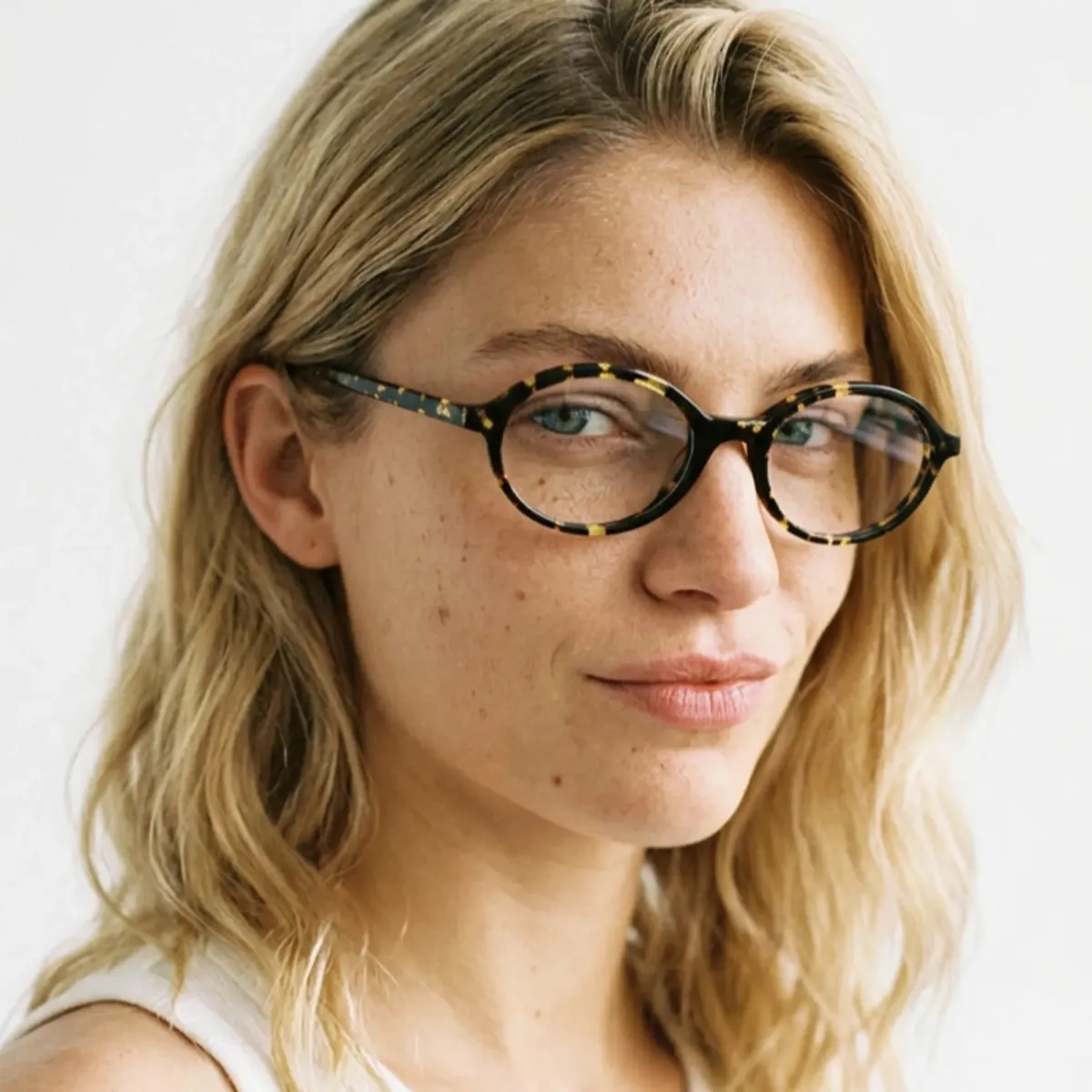 Mérope - Feminine Oval Optical Glasses| Binocle Eyewear