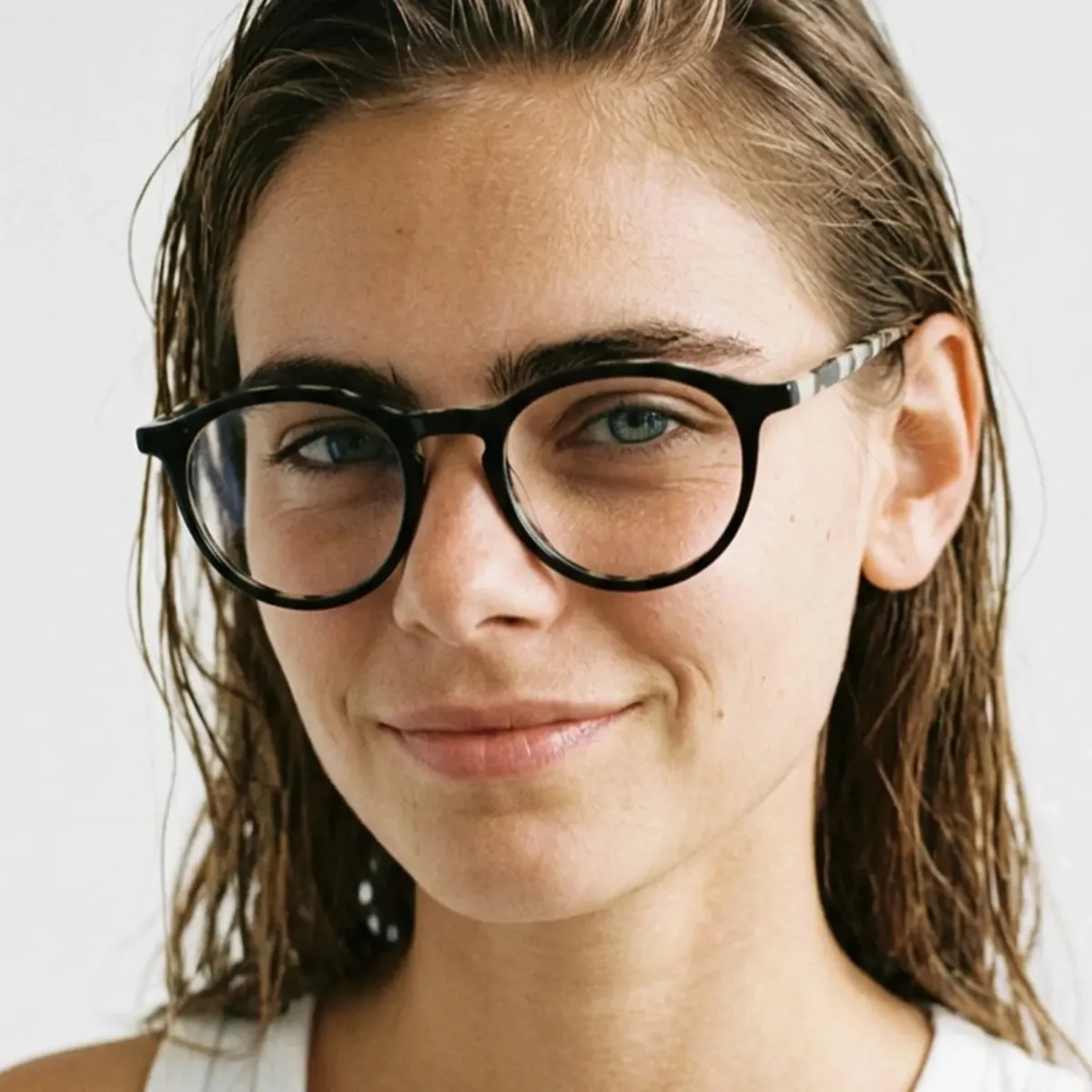 Nanto - Feminine Panto Optical Glasses| Binocle Eyewear