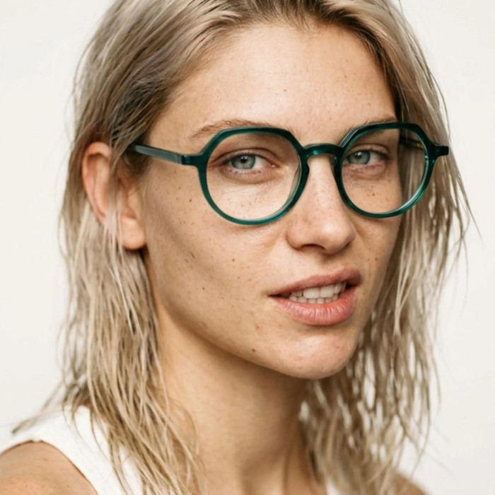 Sadira - Elegant Cut-Corner Optical Glasses| Binocle Eyewear