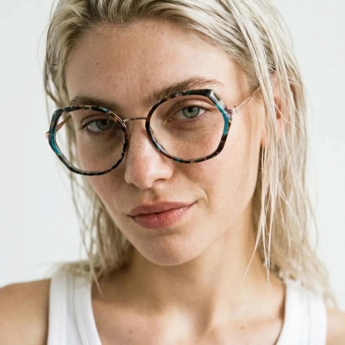 Thousia - Women's Hexagonal Optical Glasses| Binocle Eyewear