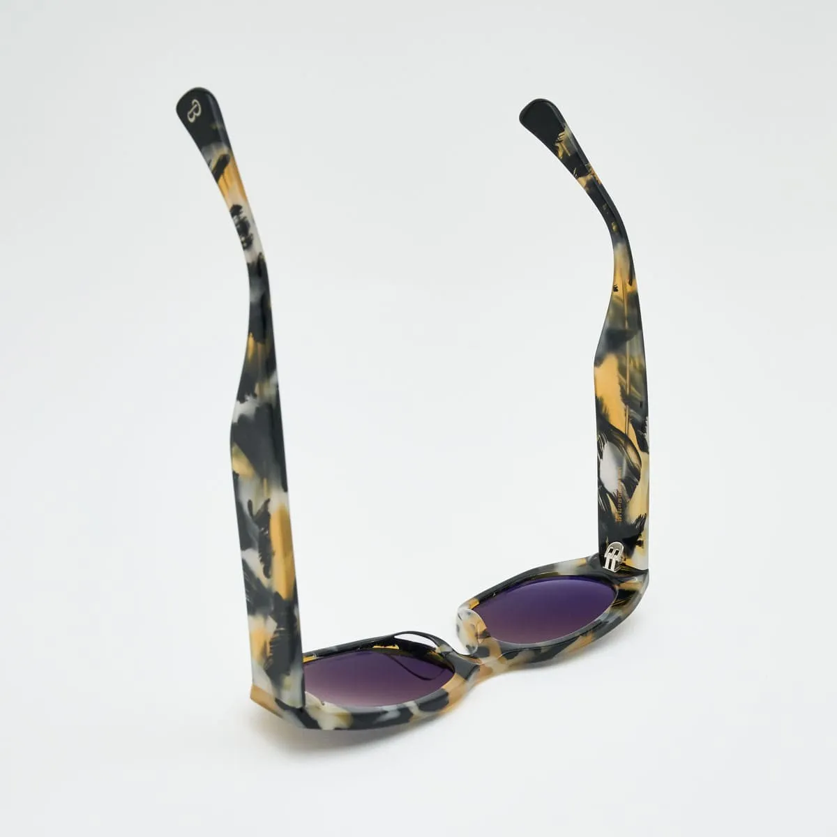 Lena Rectangular — Bold Personality