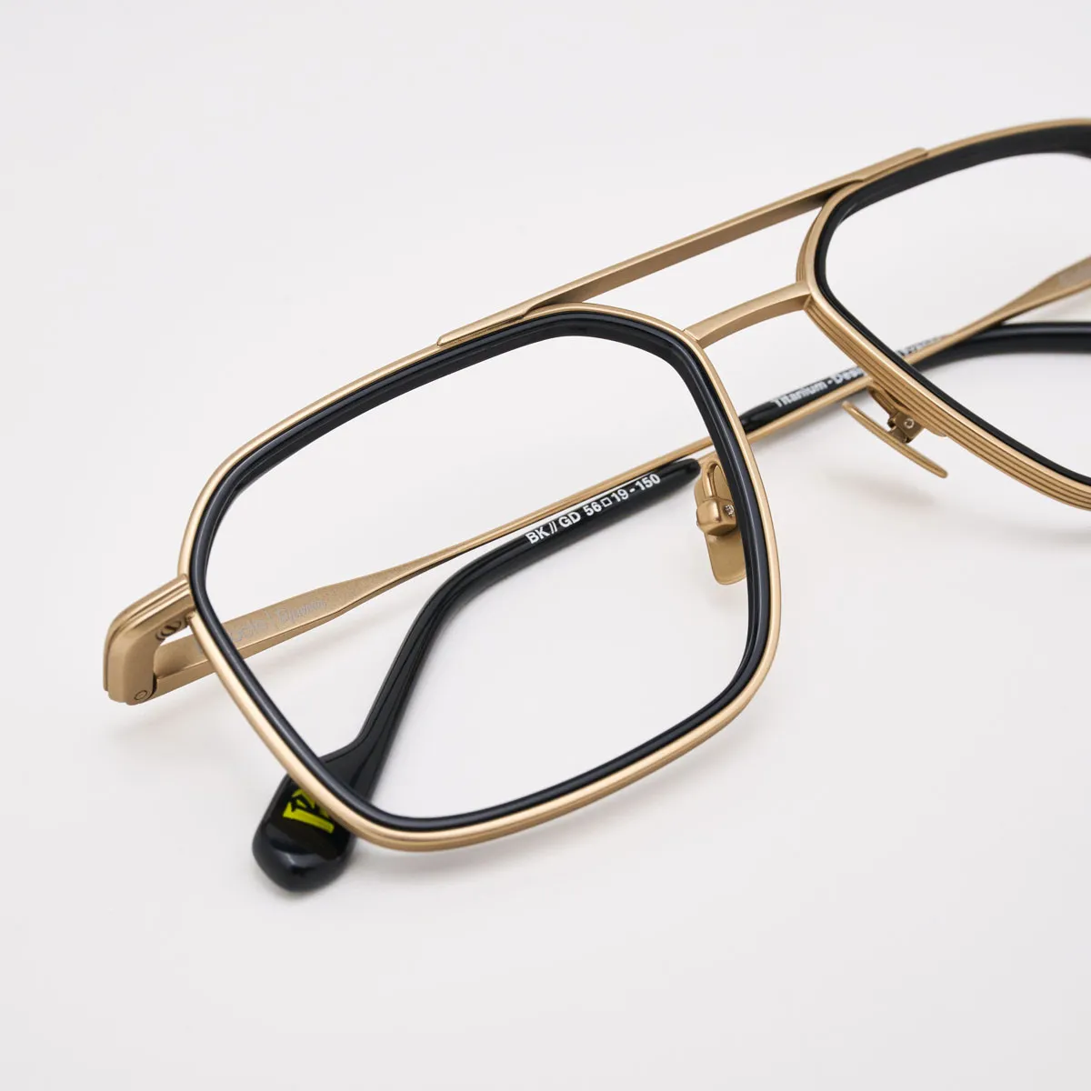 Eldebaran - Oversized Rectangular Optical Glasses | Binocle Eyewear