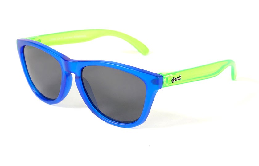 Blue - Grey glasses - Green