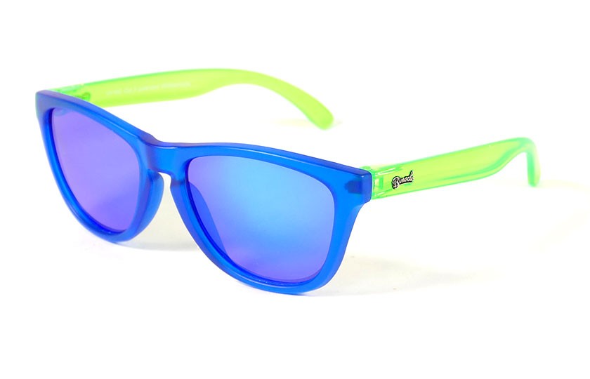 Blue - Blue glasses - Green