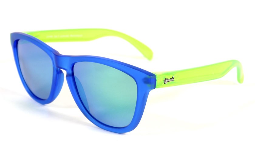 Blue - Green glasses - Green