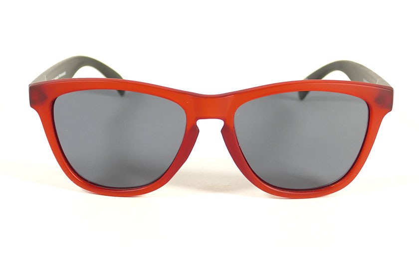 Red - Grey glasses - Black