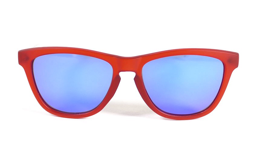 Red - Blue glasses - White