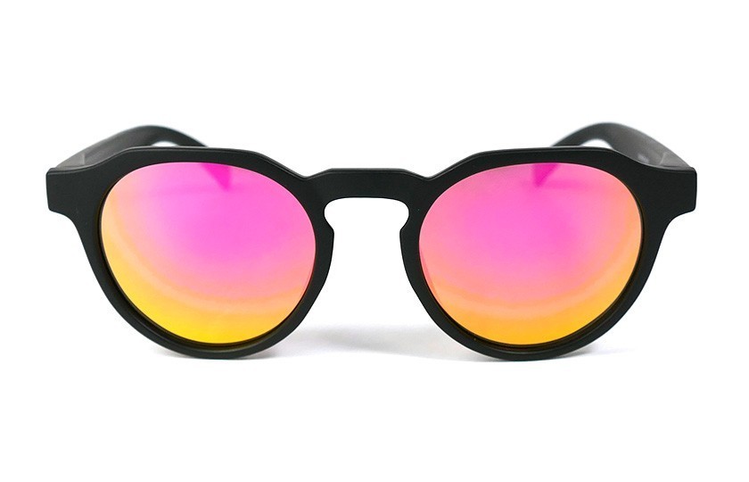 Black - Pink glasses - Black