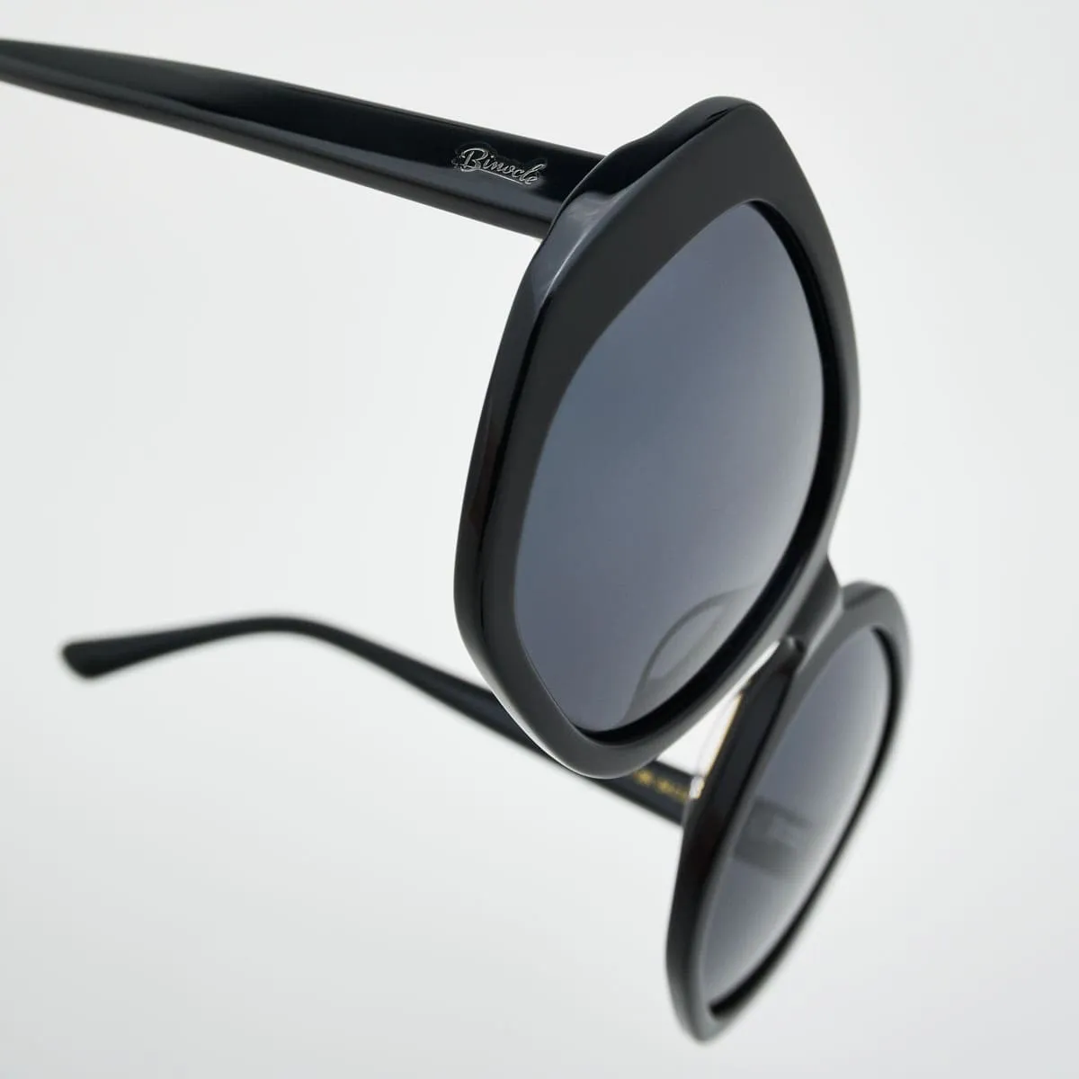 Capri Oversized Women’s Sunglasses – Elegant Italian Trapeze