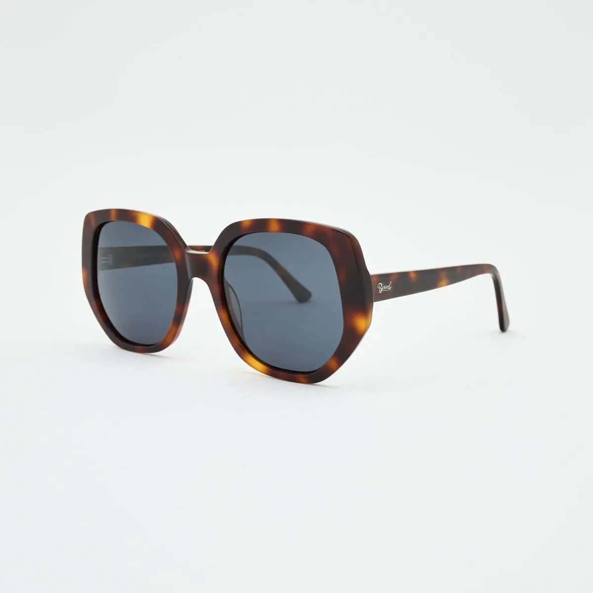 Capri Oversized Women’s Sunglasses – Elegant Italian Trapeze