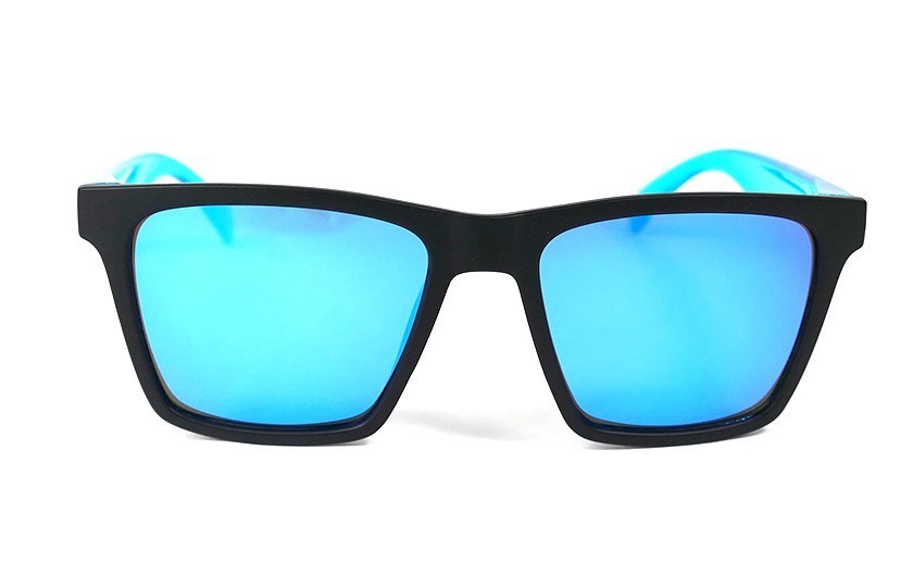 Black - Glasses Ice Blue - Light Blue