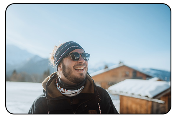 lunettes de soleil papillonnantes